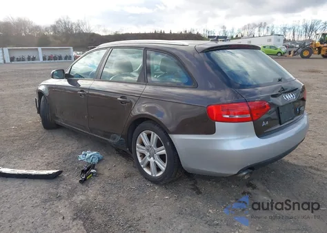 2011 Audi A4 2.0T Premium z USA, uszkodzony, nr VIN WAUSFAFL2BA080877